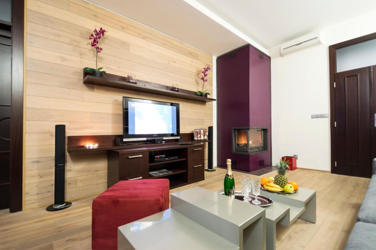 Luxury Apartments Pricna Praha Eksteriør bilde
